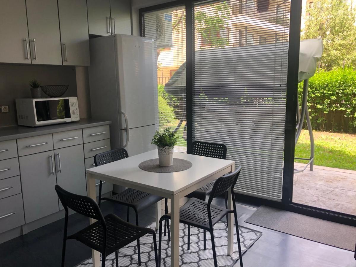 Sarafovo Beach Apartment Mit Terrasse Burgas Ngoại thất bức ảnh
